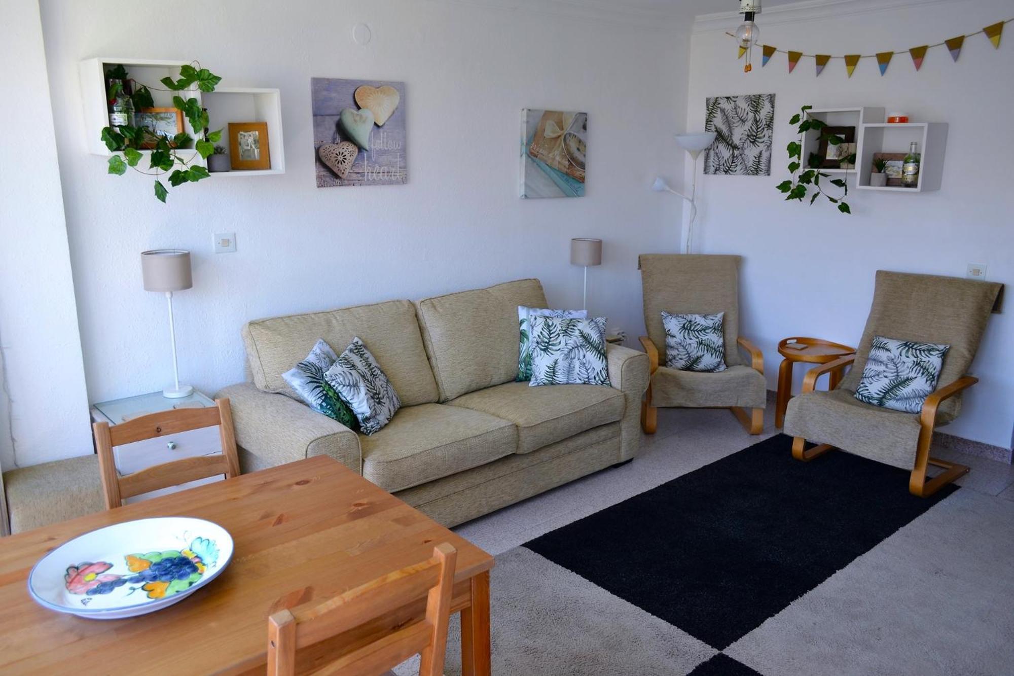 Spacious 1 Bedroom Apartment, Beach Front, Torrox Costa Ngoại thất bức ảnh