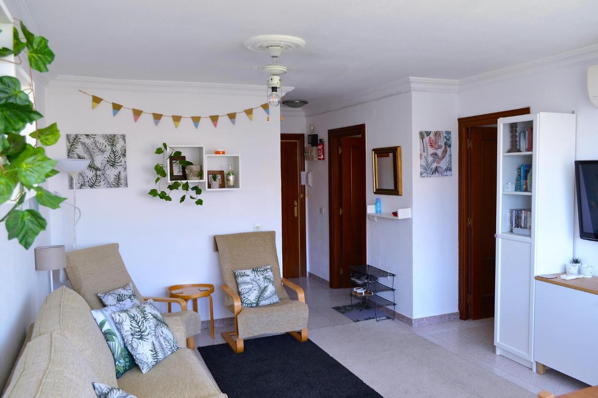 Spacious 1 Bedroom Apartment, Beach Front, Torrox Costa Ngoại thất bức ảnh