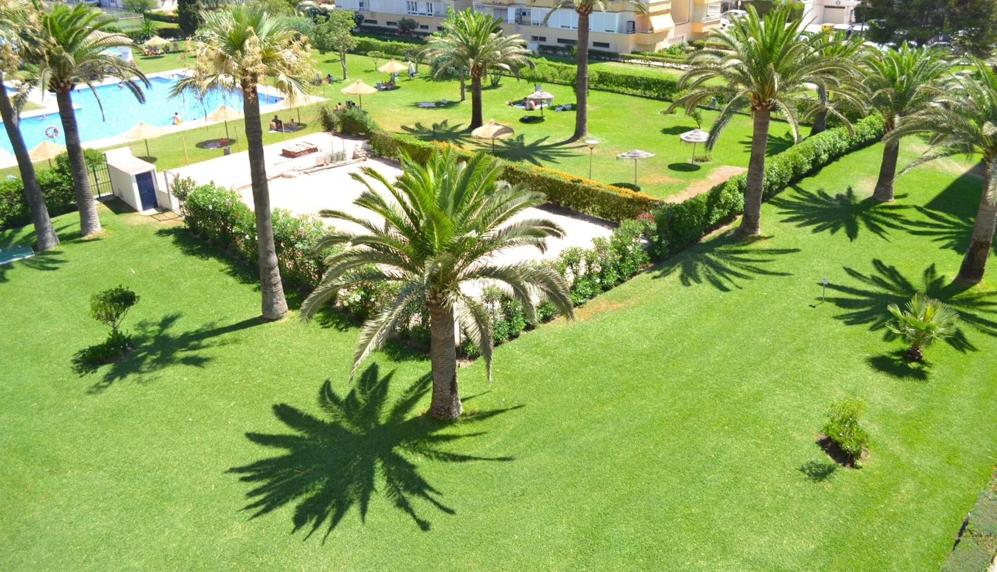 Spacious 1 Bedroom Apartment, Beach Front, Torrox Costa Ngoại thất bức ảnh
