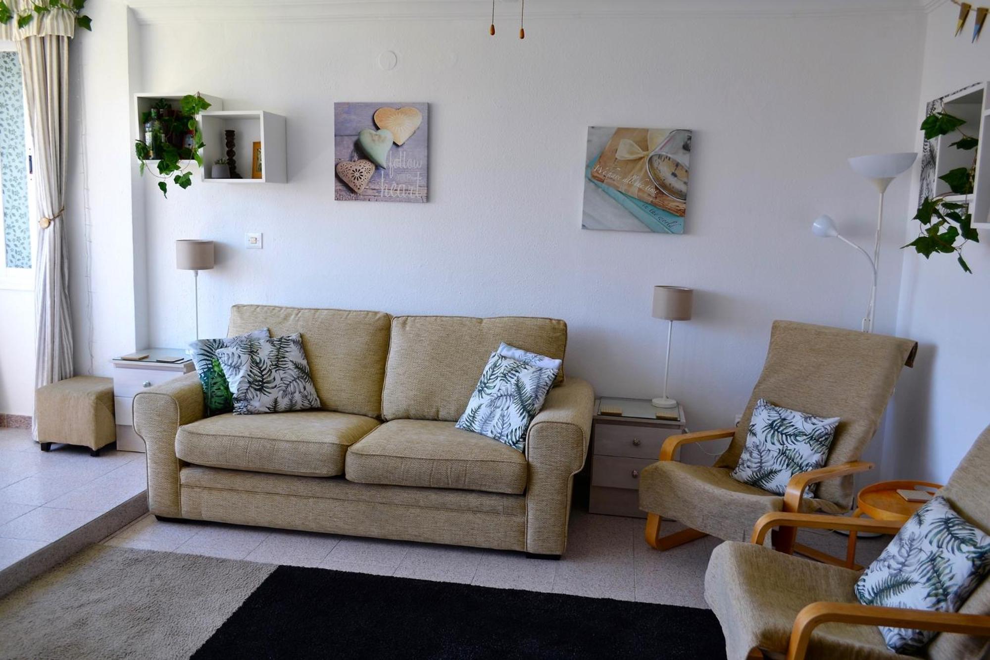 Spacious 1 Bedroom Apartment, Beach Front, Torrox Costa Ngoại thất bức ảnh